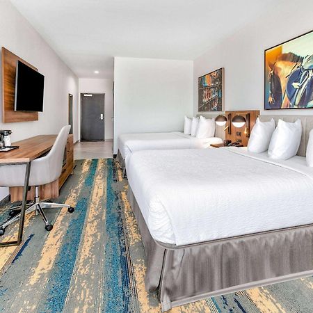 La Quinta Inn & Suites By Wyndham Terrell Extérieur photo