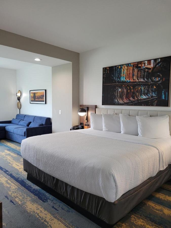 La Quinta Inn & Suites By Wyndham Terrell Extérieur photo