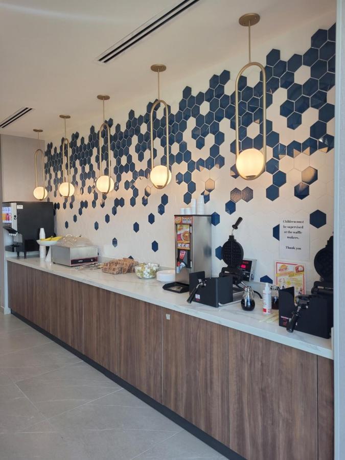 La Quinta Inn & Suites By Wyndham Terrell Extérieur photo