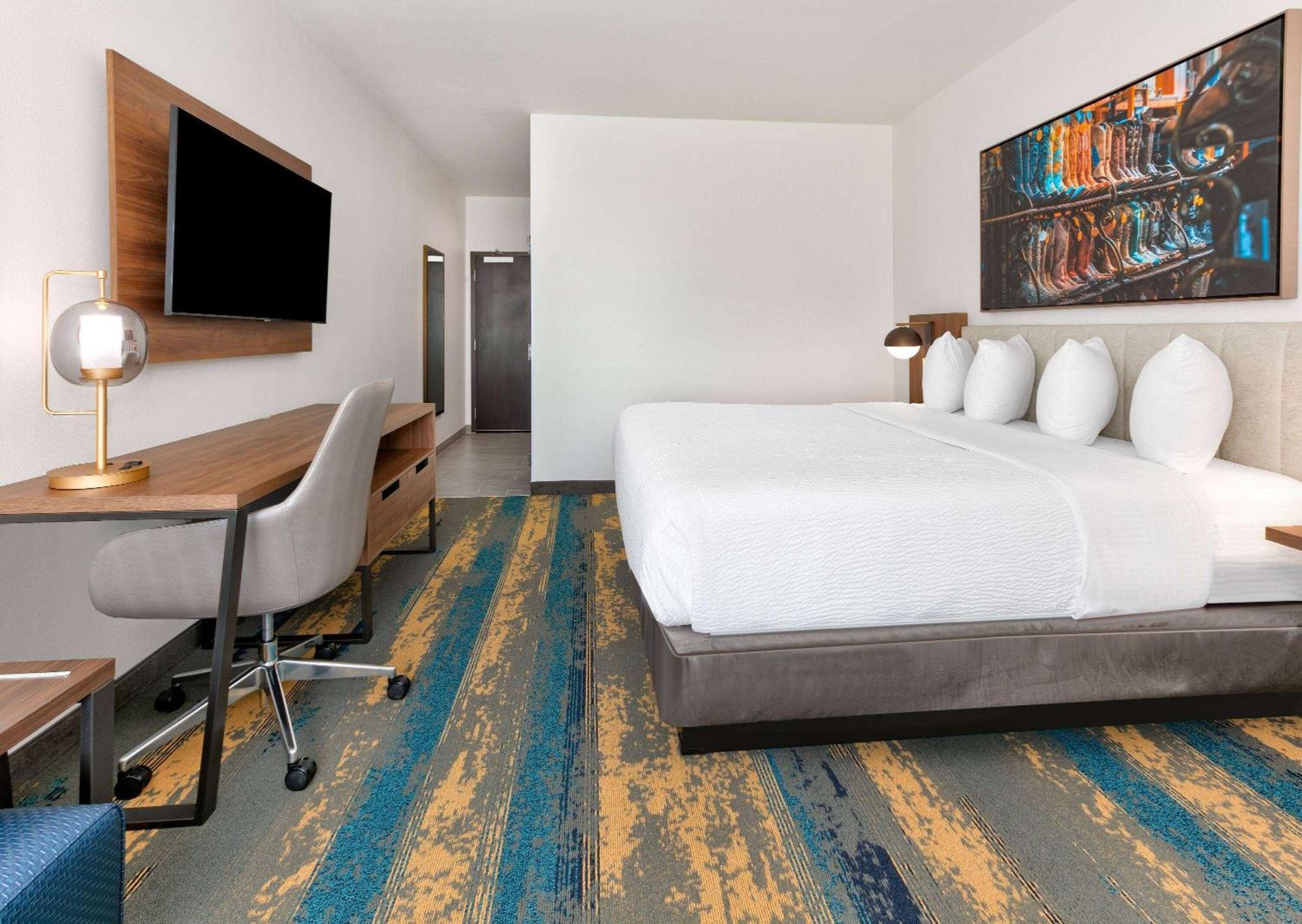 La Quinta Inn & Suites By Wyndham Terrell Extérieur photo